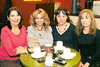 04122009 Blanca, Lucía, Cristy y Violeta.