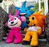 La imagen de las tres mascotas han sido todo un éxito y han tenido una gran demanda por parte de las escuelas en Guadalajara.