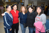 09122009 Se despiden. Gabriela González partió a Arizona y Teresa Harley, Yaneth González y Sara Burnsse fueron con destino a Washington.
