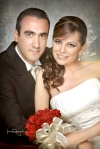 Muy contenta lució la Srita. Verónica Méndez Rangel el día de su boda con el Sr. Ángel Alberto Ayala Mireles.

Estudio Laura Grageda