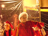 20122009 Baile y cantos le brindaron los niños a Santa.