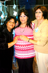 24122009 Ana Laura Aguilar de Lechuga fue homenajeada por el cercano nacimiento de su bebé, por Laura Ibarra y Paty Aguilar.