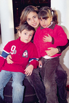 18122009 Conrado Schraidt y Cristina Salazar de Schraidt con su hijito Conrado.
