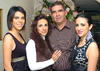 27122009 Dora (hija), Dora (mamá), Gilberto y Ana Cecy.