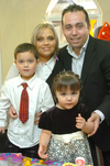 04012010 Iker y Melissa Castillo Dosal en su fiesta infantil acompañados por sus papás Mari Tere Dosal y José Raúl Castillo.