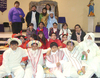 04012010 En la capellanía de María Auxiliadora, grupo de jóvenes junto a sus maestras Miriam Santibáñez y Mar Trejo; así como el Pbro. Jorge Ramos.