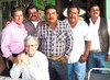 09012010 Sr. Víctor Manuel Escandón Hernández, festejó su cumpleaños 80 en compañía de sus hijos Servando, José Luis, Víctor y Manuel, el pasado 15 de noviembre.