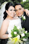03012010 Srita. Valeria Reyes Zapata, el día que contrajo matrimonio con el Sr. Raúl López García.- Rofo Fotografía