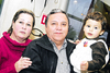 02022010 Patricia y Jorge de Anda con su nieto Daniel.