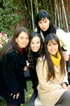 15022010 Grupo de amigas. Érika Padilla, Deborah Mery, Alma Cantú y Lupita Soto.