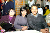 07032010 Ángela Flores, Magdalena Chávez y el padre Jaime.
