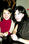 15032010 Mónica Arias y Elda Rosas disfrutaron gratos momentos en su restaurante predilecto.