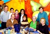 18032010 Alejandra R. de la Peña en compañía de sus hijos y amistades el día que celebró su cumpleaños.
