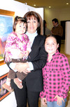 23032010 Elizabeth con las pequeñas Sofía y Devy Medrano.