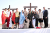 03042010 Participación. Estudiantes de preparatoria llevaron a cabo un Vía Crucis.