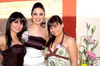 02042010 Nancy acompañada por Nubia Meraz, María Isela Ramírez Luévanos y Lenika Meraz.