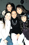 11042010 Cecy, Rosarín, Lucía, Ana y Marcela.