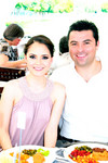 Héctor Arreola y Laura Curioca.