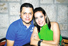 22052010 Alberto Sifuentes y su esposa Karem.