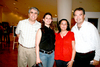 26052010 Asistentes. Ricardo y Karla Muñoz, Mary Cristy y Rogelio Saldaña.