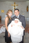 29052010 Sophia Gómez Hurtado el día que fue presentada ante Dios, con sus padres Edson Augusto Gómez Flores y Brenda Berenice Hurtado Pérez.