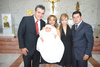 29052010 La pequeña Sophia con sus padres y sus padrinos Carlos Alberto Macías Carreón y Cruz Elena  Flores Quezada.