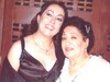 30052010 Susana Ayala de López con su mamá Leonor Fernández de Ayala.