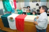 ¿Y las cuentas?. Personal de la Tesorería Municipal de Torreón llevó hasta banderas para apoyar al conjunto tricolor.