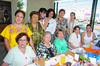 27062010 Ninfa Villarreal festejó su cumpleaños con un desayuno acompañada de familiares y amigas.