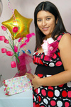 04072010 Con motivo del cercano nacimiento de su segundo bebé, festejaron a Selene Díaz de Saucedo.