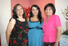08072010 En familia. Lorena Aguirre de Castellanos junto a las anfitrionas de su festejo de canastilla: Janeth Aguirre, Francisca Limón y Marcela Aguirre.
