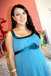 10072010 Lorena Aguirre de Castellanos espera el nacimiento de su segundo bebé.