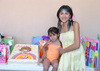 29072010 Ana Karoll Reyes el día de su cumpleaños junto a su hermana Graciela Meraz.