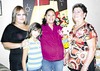 09092010 Tere Aguilar de Longoria junto a Dulce, Karen y Magdalena, en su fiesta de canastilla.