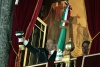 Con un Zócalo repleto, el presidente Felipe Calderón dio el Grito de Independencia, y exclamó desde el balcón central de Palacio Nacional: '¡Viva el Bicentenario de la Independencia!, ¡Viva el Centenario de la Revolución!'.