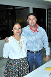 21092010 Josué Nuño y Patricia Hernández.