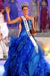 La Miss Universo Jimena Navarrete entregó la corona a la tapatía Karín Ontiveros.
