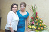 06102010 Claudia Patricia Delgado de la Garza en su despedida de soltera junto a su mamá, Sra. Patricia de la Garza Hinojosa.
