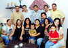 09102010 Amigas y familiares llenaron de grandes muestras de cariño a Karla Castañeda Diosdado en su despedida de soltera.