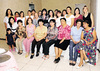 10102010 Nancy Elías Acosta acompañada de familiares y amigas en la reunión con motivo de la próxima llegada de su bebé que llevará por nombre Renata.