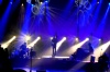 Tras interpretar Las Consecuencias, se escucharon los acordes de Ella me Dijo que No, que a pesar de ser un tema nuevo, los seguidores de Bunbury conocen a la perfección.