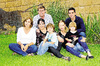 17102010 Margarita, Karmiña, los pequeños Emiliano y Esteban, Karla, Roberto y Luis.