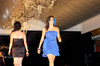 20102010 Vestidos cortos para la noche en colores vivos alejados del tradicional negro.