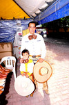 21102010 Francisco Salazar Villa con su hijo Francisco Javier Salazar.