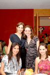 Karla, Lorena, Elba y Violeta.