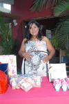 23102010 Leslie Angélica Rivera de Ramírez en la agradable fiesta de canastilla que le fue organizada.