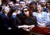 La presidenta de Argentina, Cristina Fernández, encabezó hoy el multitudinario velorio de su esposo y antecesor Néstor Kirchner, quien falleció la víspera de manera sorpresiva.