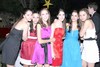 Pablo, Cristina, Laura, Maribel y María Isabel.