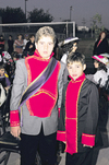 Ale Jaik de Estrada en su festejo de canastilla junto a su mamá Raquel Muñoz y sus hermanas Rosy, Ana Sofía y Laura, y su sobrinita María.