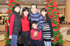 31122010 Blanca Pacheco con los pequeños Carlos David y Karla Michelle Rodríguez Pacheco.